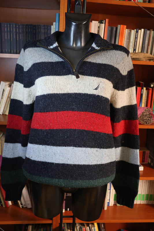 Maglione a righe da ragazzo