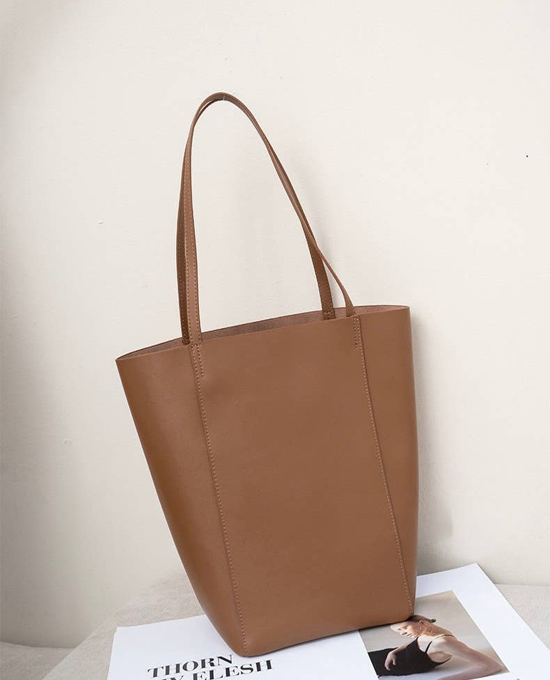 Genuine Leather Minimalism Bucket Shape Shoulder Tote Bag: Black