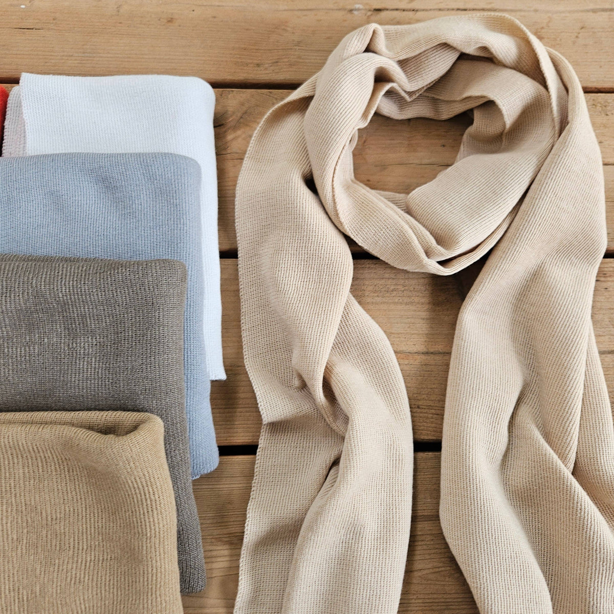 100% Merino wool scarf for men or women - Unisex beige wool: Off-White