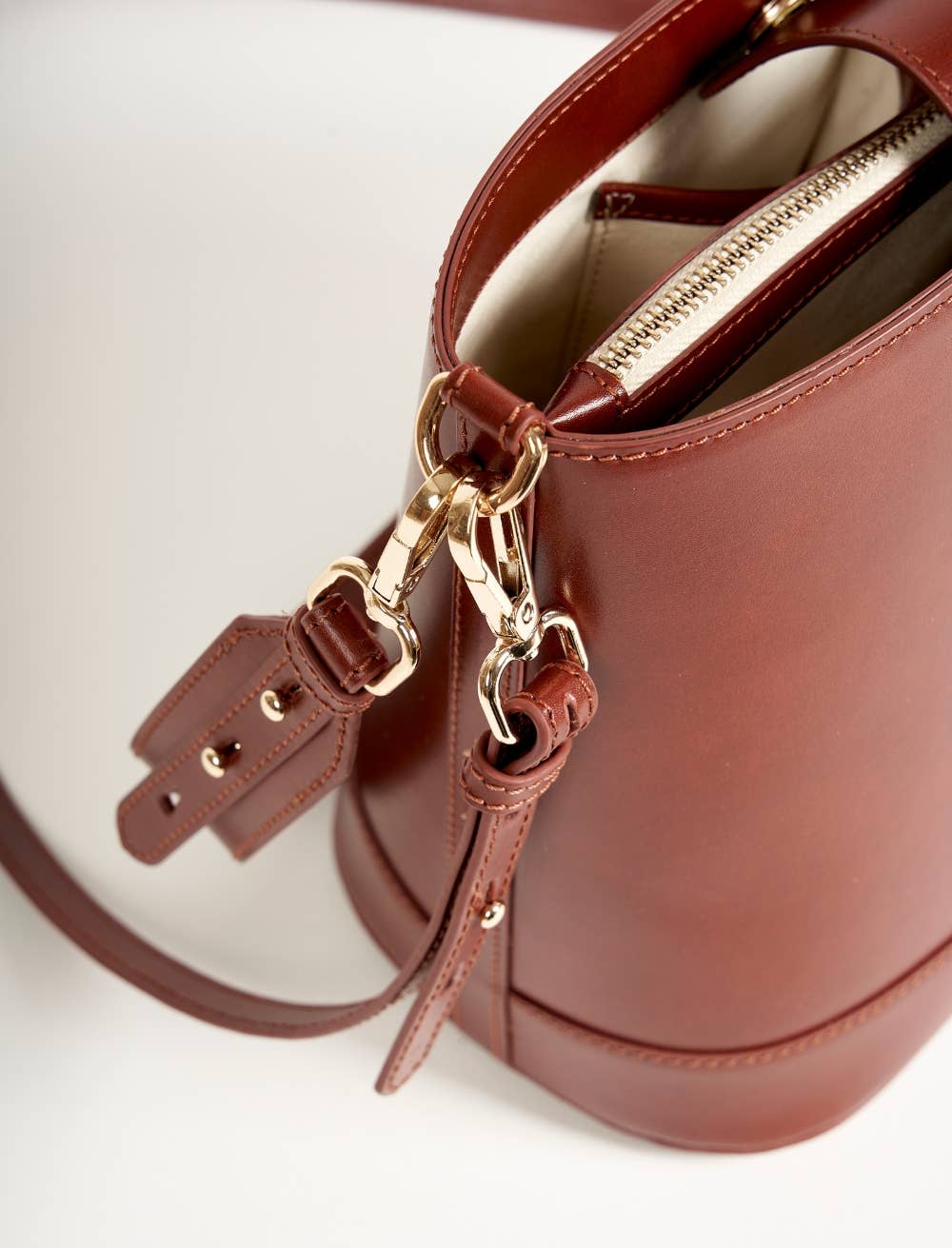 CONAC MARLON RECYCLED LEATHER BAG Maradji