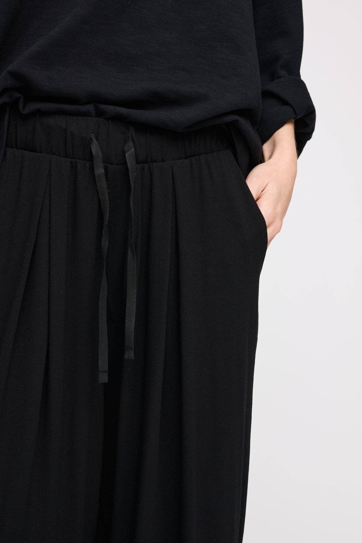 Devote pants: Black / S