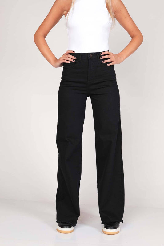 Classic Straight Jeans: Black / 44 / High