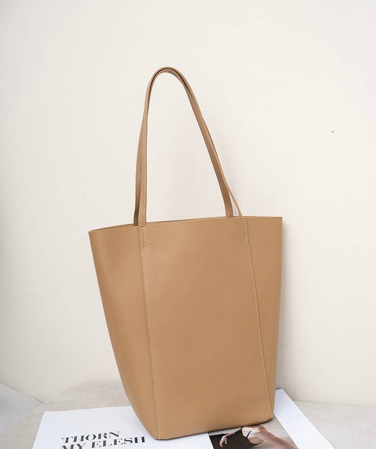 Genuine Leather Minimalism Bucket Shape Shoulder Tote Bag: Black