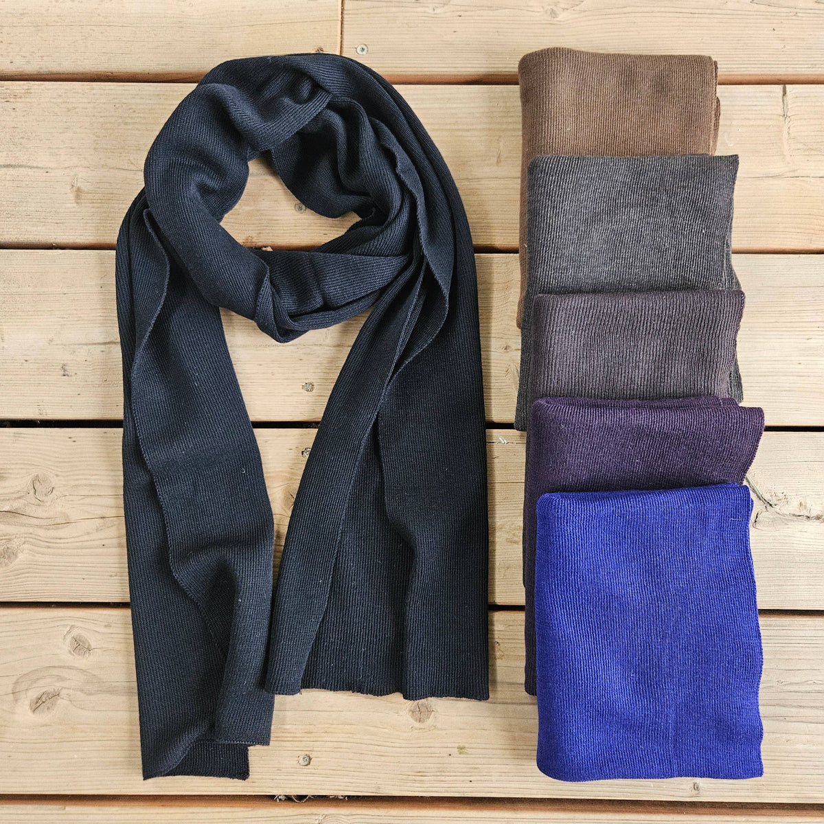 100% Merino wool scarf for men or women - Unisex beige wool: Chocolate