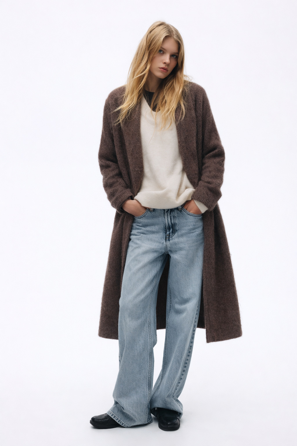 Long knitted coat with an open cut made of mohair: Marineblau / One size fits all