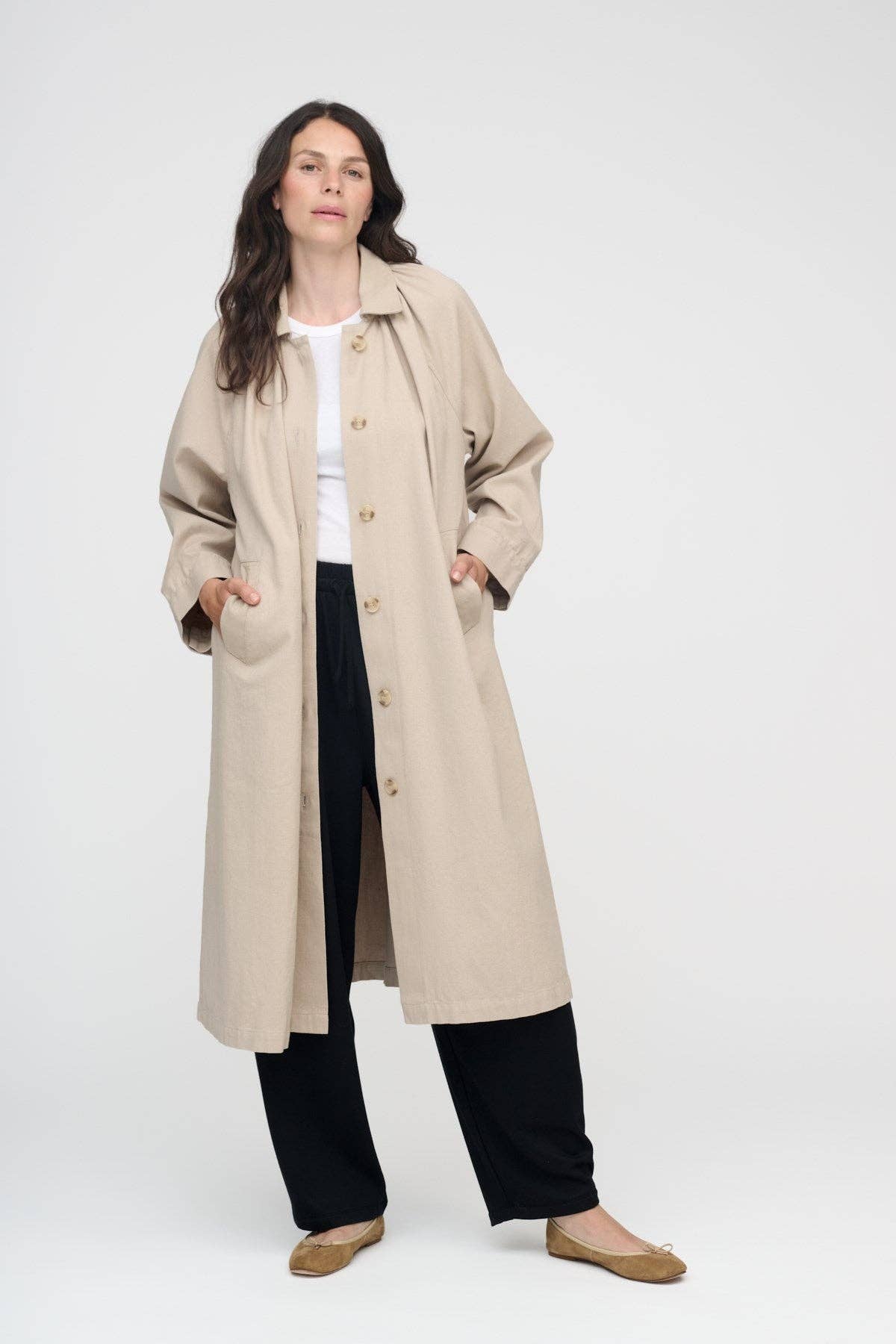 Cappotto lungo Eloise beige in tela di cotone biologico, moshi moshi mind