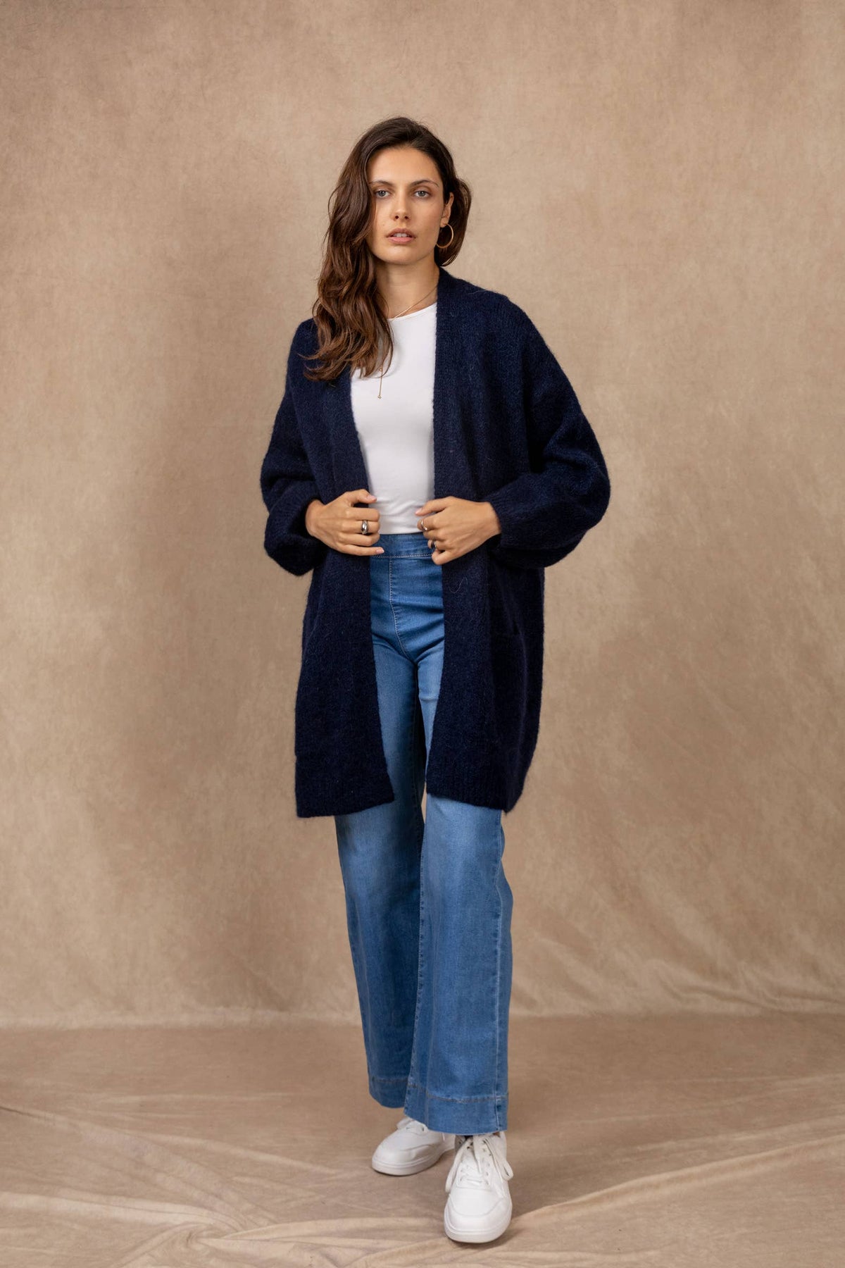 Cardigan lungo NAÏS Paris in mohair e lana, nero