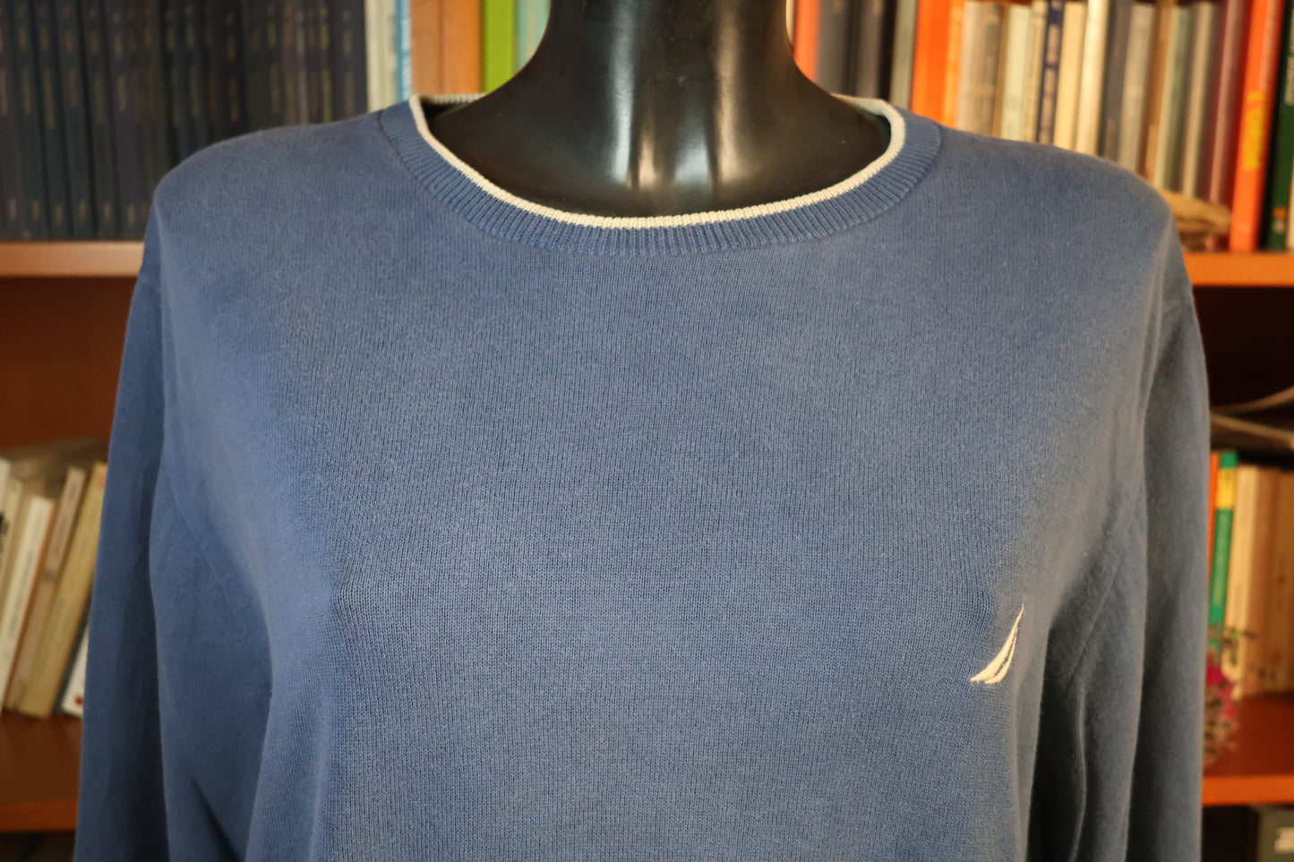 Maglione girocollo azzurro chiaro