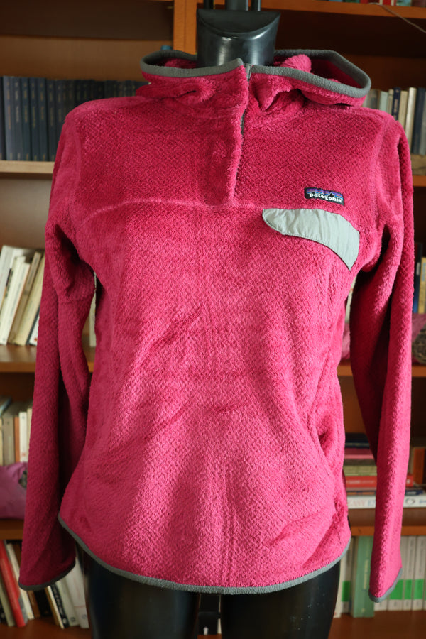 Hot pink Patagonia fleece jacket