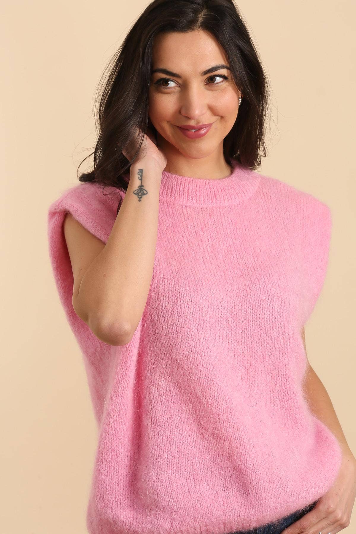 MOHAIR AND WOOL SLEEVELESS CREW NECK SWEATER: Jaune vanille / One size