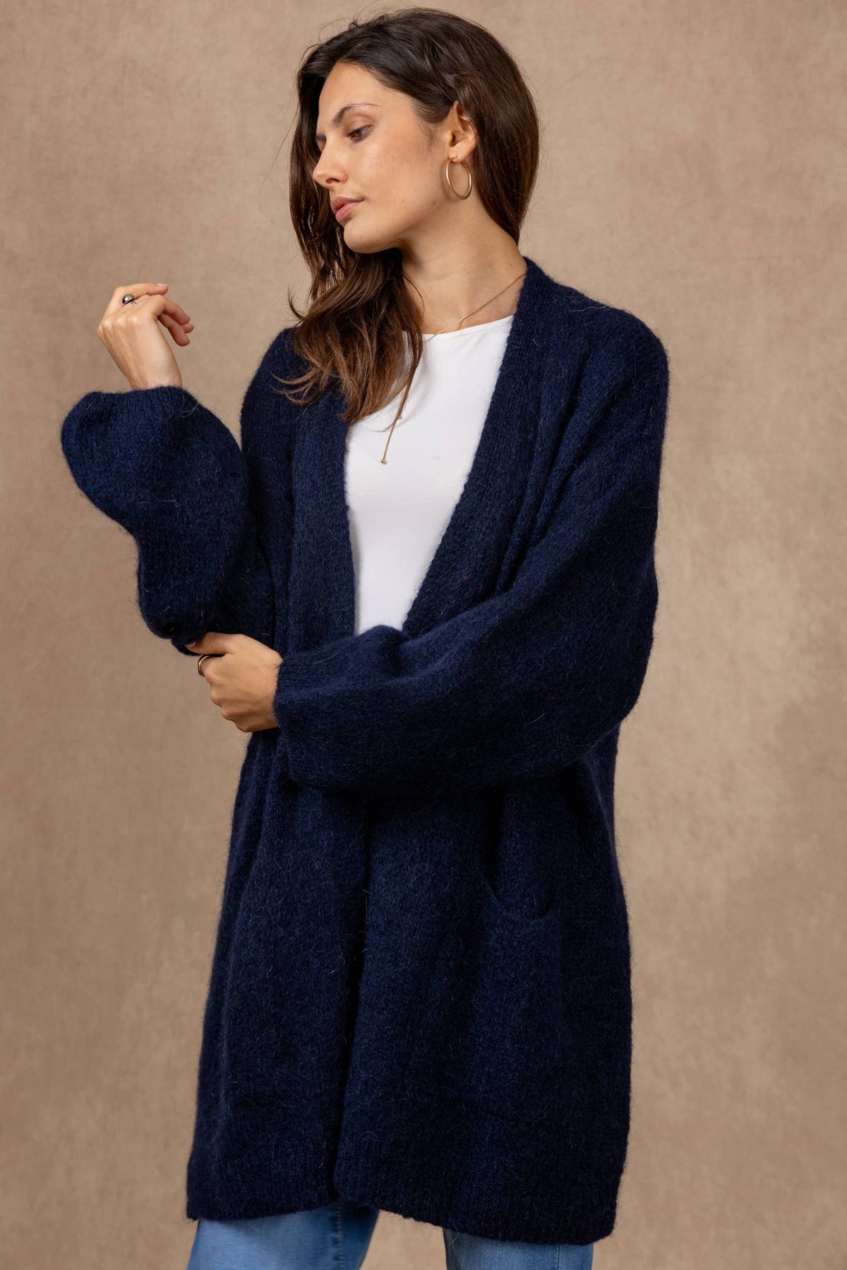 Cardigan lungo nero NAÏS Paris in mohair e lana