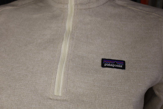 White Patagonia pile