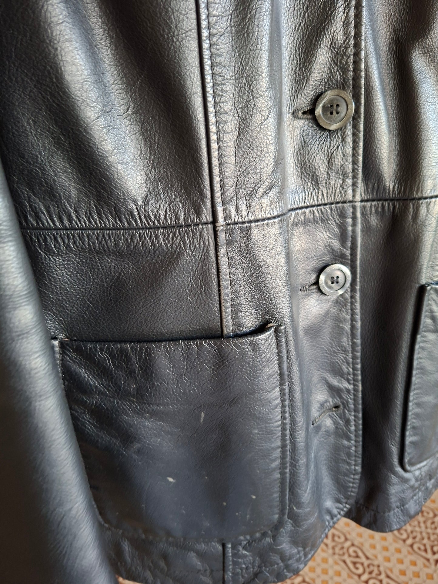 Giacca in pelle nera