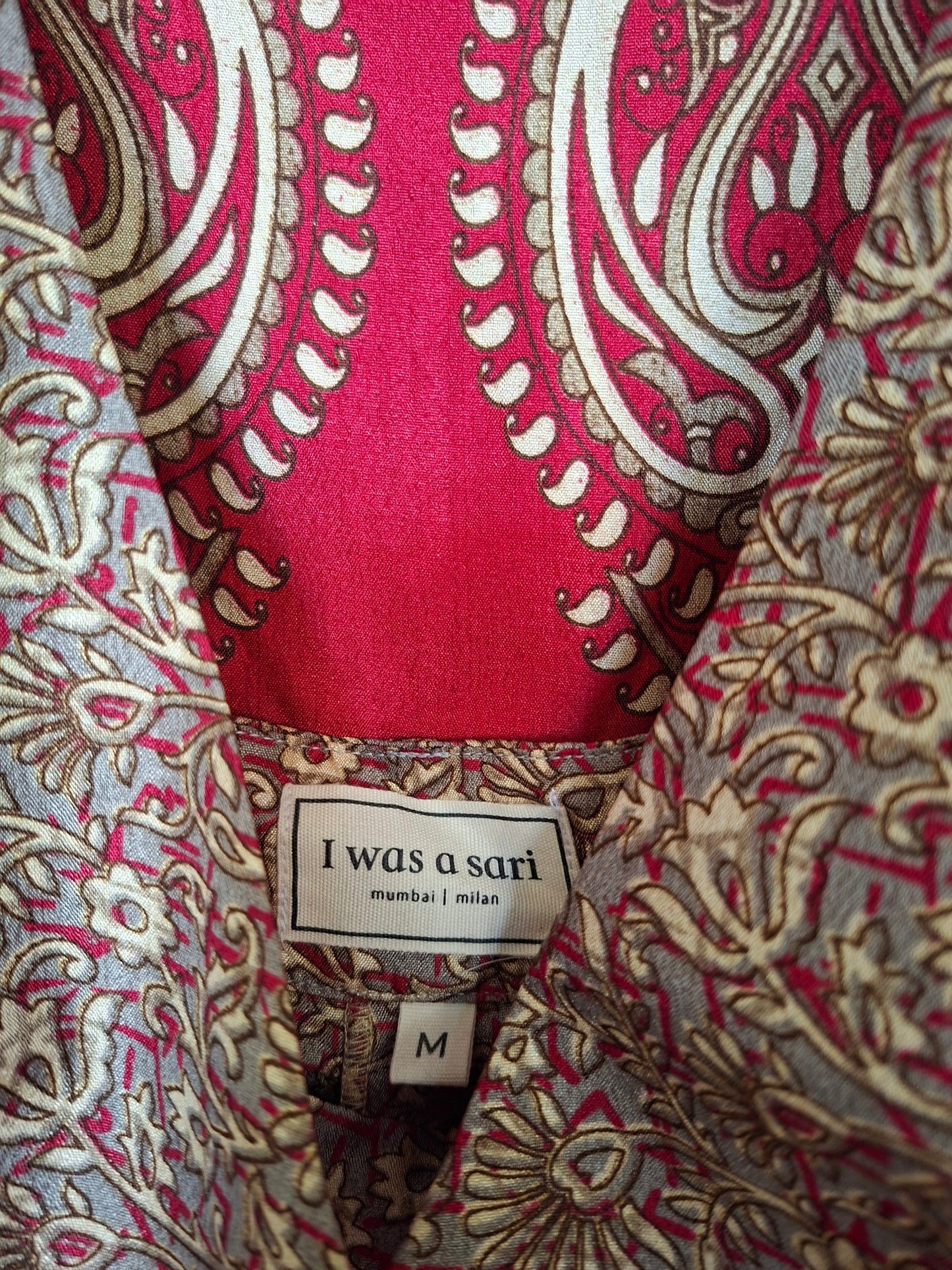 Set coordinato grigio e rosso I Was A Sari sustainable fashion sets, M