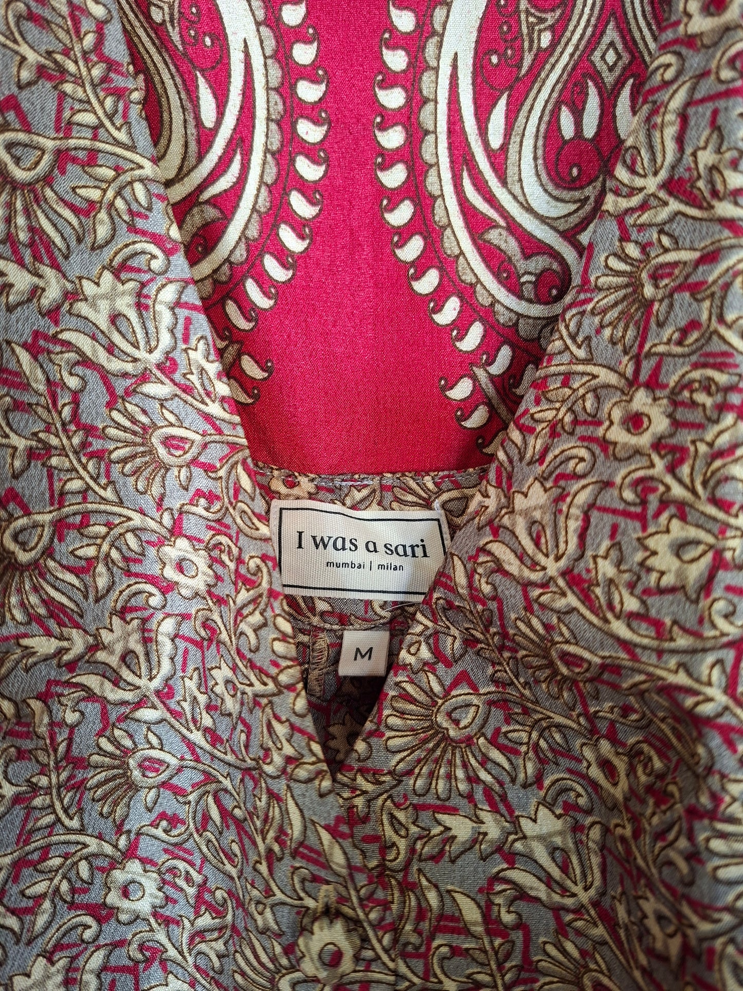 Set coordinato grigio e rosso I Was A Sari sustainable fashion sets, M